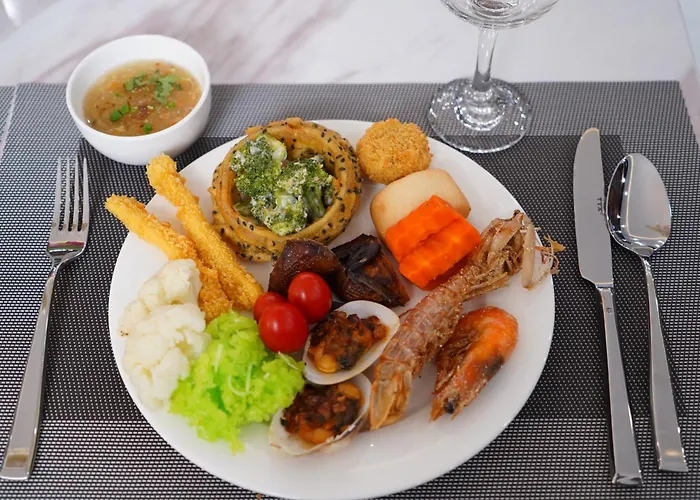 Khách sạn Bảo Minh Radiant 4*